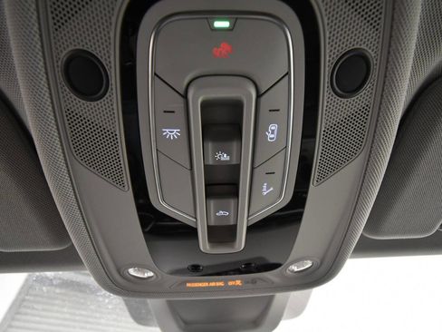 Used 2021 Audi Q8 Premium w/ Convenience Package image 30