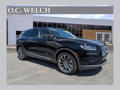 Certified 2023 Lincoln Nautilus Reserve w/ Equipment Group 201A image 1