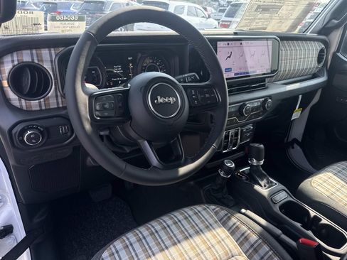 New 2026 Jeep Gladiator Sport AWD/4WD image 16