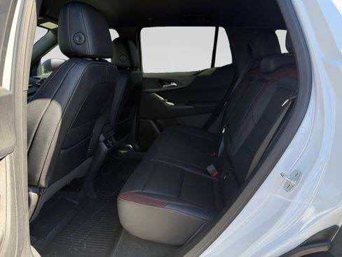 Used 2026 Chevrolet Equinox RS w/ Convenience Package III image 16