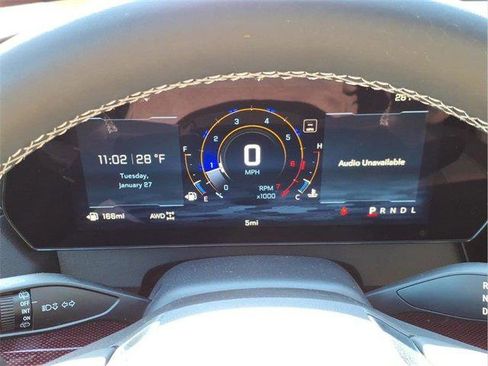 New 2026 Chevrolet Traverse Z71 w/ Driver Confidence Package image 28