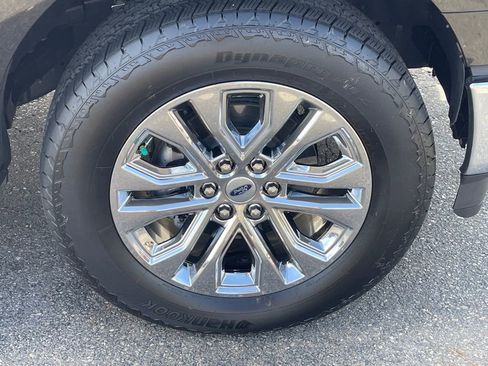 New 2025 Ford F150 Lariat w/ Equipment Group 502A High image 28