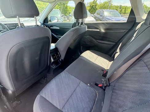Used 2022 Kia Seltos S FWD image 11