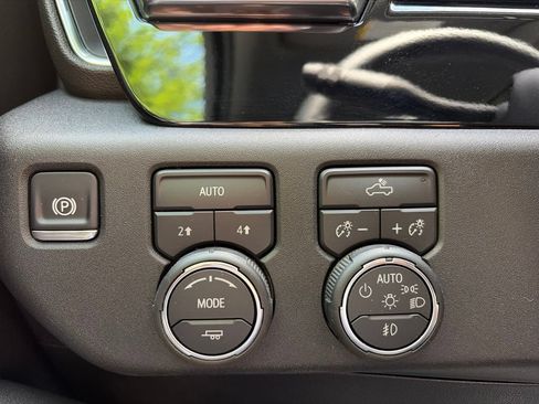 Used 2026 Chevrolet Silverado 1500 RST AWD/4WD image 10