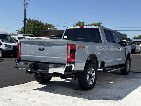 New 2026 Ford F250 Lariat w/ Chrome Package AWD/4WD image 3