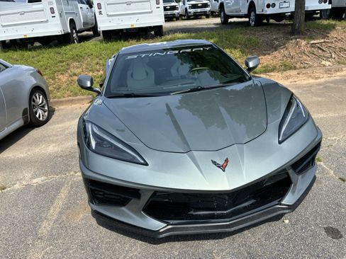 Used 2022 Chevrolet Corvette Stingray Coupe w/ Z51 Performance Package RWD image 2