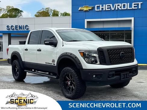 Used 2019 Nissan Titan SV w/ SV Convenience Package AWD/4WD image 1