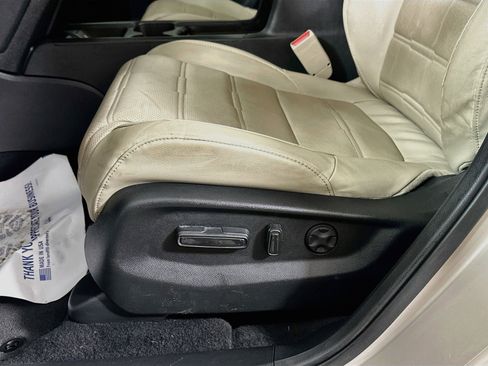 Used 2019 Honda CR-V EX-L image 18