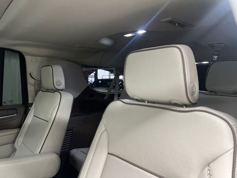 Used 2024 GMC Yukon XL Denali w/ Max Trailering Package AWD/4WD image 11