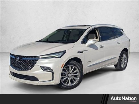 Used 2022 Buick Enclave Avenir w/ Avenir Technology Package image 1