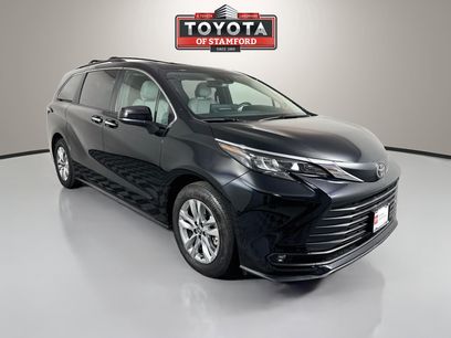Certified 2026 Toyota Sienna XLE