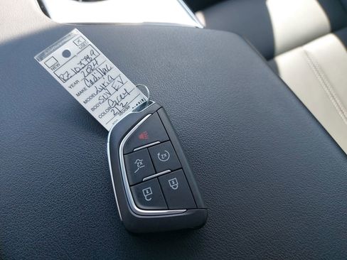 Used 2024 Cadillac Lyriq Tech w/ Driver Assist Package image 38