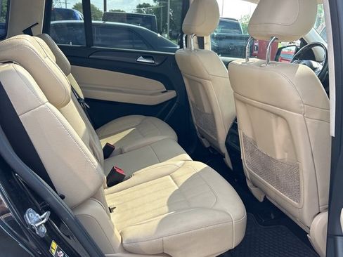 Used 2019 Mercedes-Benz GLS 450 4MATIC image 11