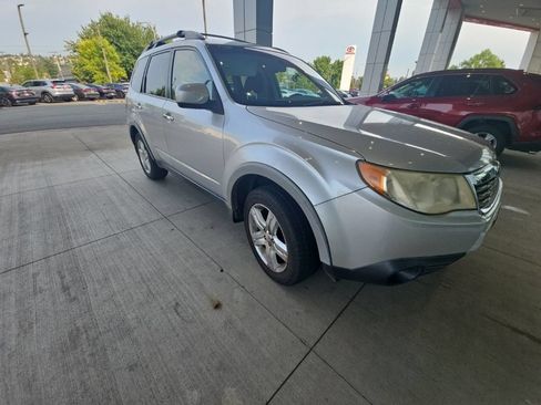 Used 2009 Subaru Forester 2.5X w/ Utility Pkg AWD/4WD image 1