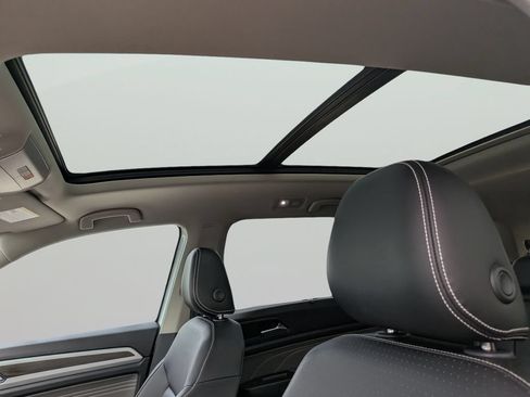 Certified 2023 Volkswagen Atlas SE w/ Panoramic Sunroof Package AWD/4WD image 20