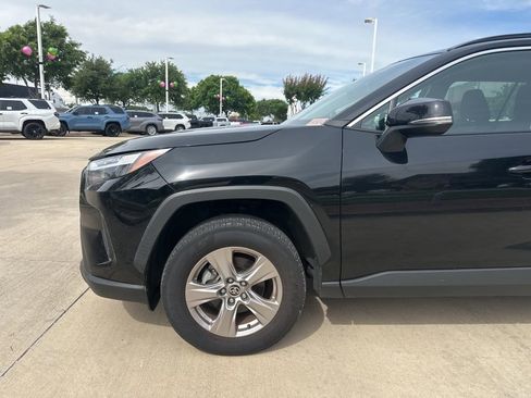 Used 2023 Toyota RAV4 XLE FWD image 2