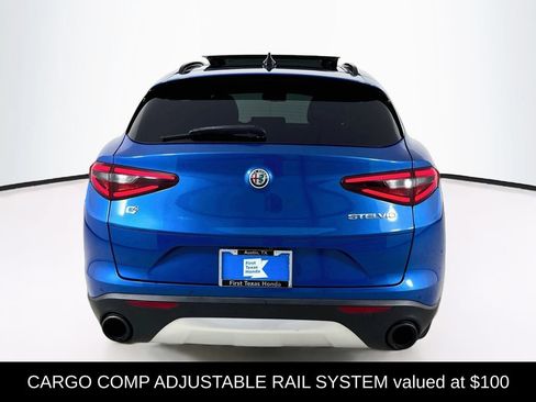 Used 2018 Alfa Romeo Stelvio Sport w/ Quick Order Package 22J Sport AWD/4WD image 7