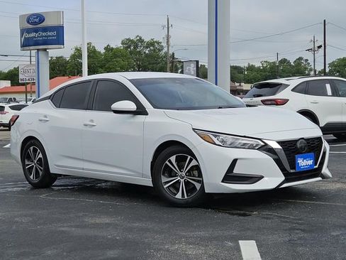 Used 2023 Nissan Sentra SV FWD image 2