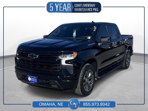 Used 2022 Chevrolet Silverado 1500 RST image 1
