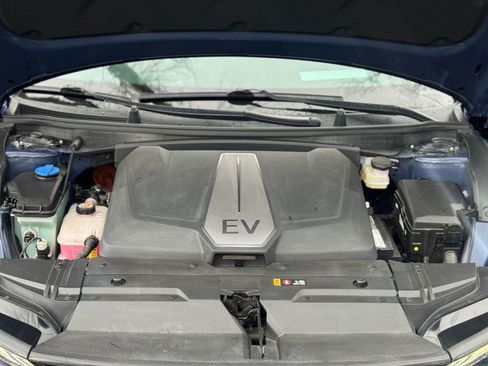 Used 2023 Kia EV6 GT AWD/4WD image 8