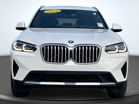 Used 2024 BMW X3 xDrive30i w/ Premium Essential Package AWD/4WD image 2