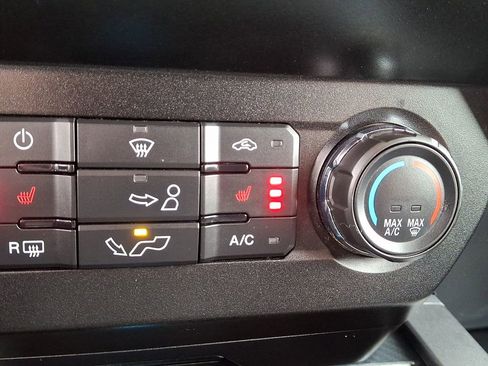 Certified 2020 Ford F150 XLT w/ Equipment Group 302A Luxury image 24