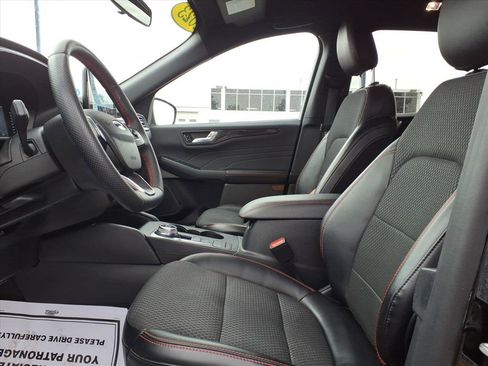 Used 2023 Ford Escape ST-Line Select image 14