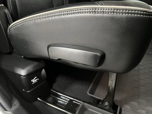 Used 2024 RAM 3500 Laramie w/ Night Edition image 69