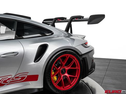 Used 2024 Porsche 911 GT3 RS RWD image 17