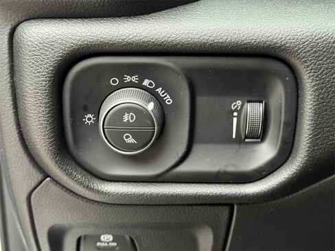 New 2025 RAM 1500 Tradesman w/ Night Edition image 15