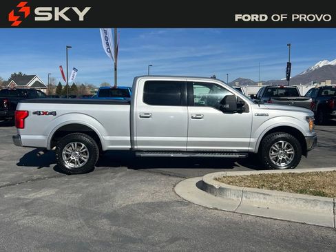 Used 2019 Ford F150 Lariat w/ Equipment Group 501A Mid image 9