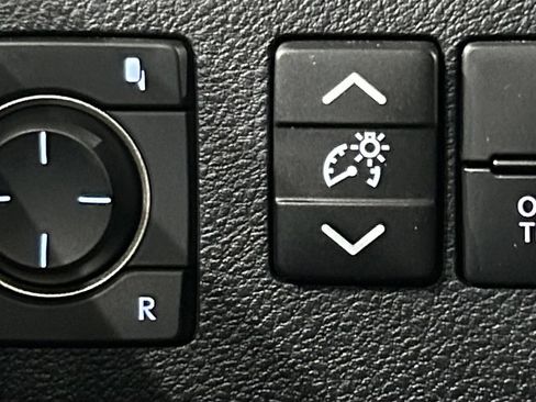 Used 2023 Lexus GX 460 Premium AWD/4WD image 73