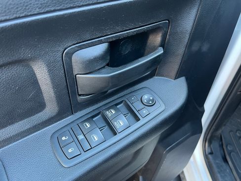 Used 2016 RAM 3500 Tradesman image 14