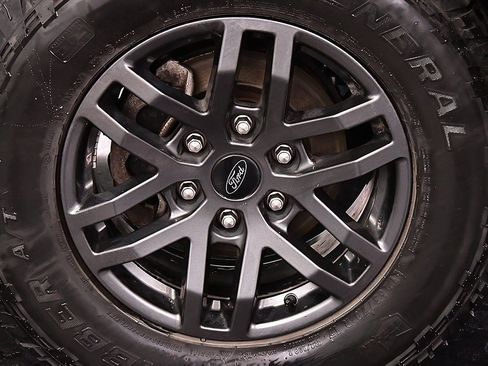 Used 2022 Ford Ranger Lariat w/ Tremor Off-Road Package image 9