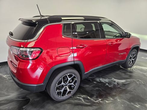 New 2026 Jeep Compass Limited AWD/4WD image 23