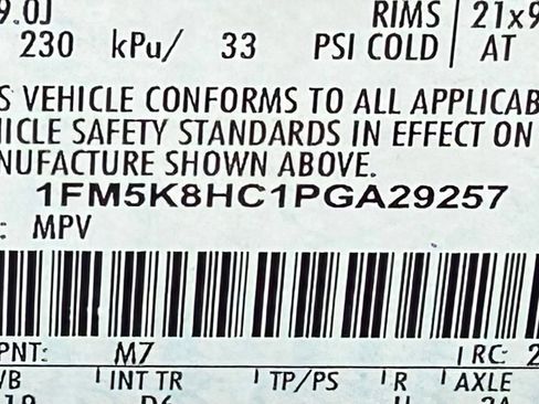 Used 2023 Ford Explorer Platinum w/ Technology Package AWD/4WD image 57