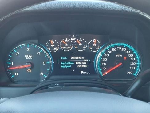 Used 2018 GMC Yukon Denali image 32