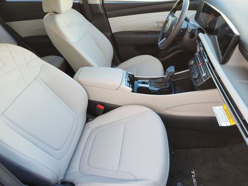 New 2026 Hyundai Tucson SE image 10