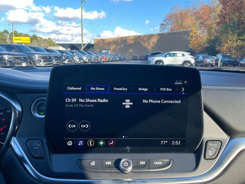 Used 2025 Chevrolet Blazer LT image 20