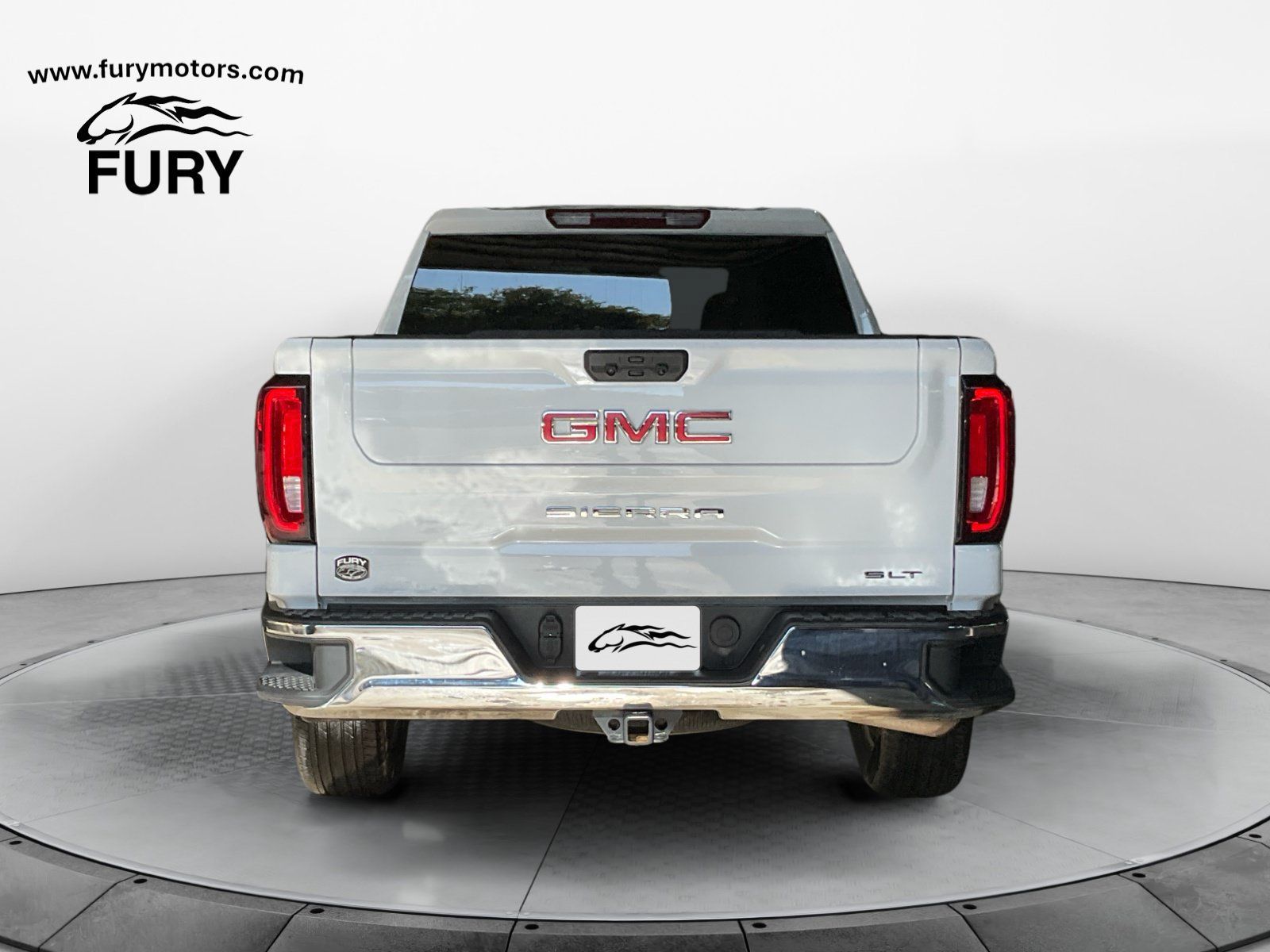 Used 2025 GMC Sierra 1500 SLT AWD/4WD image 5