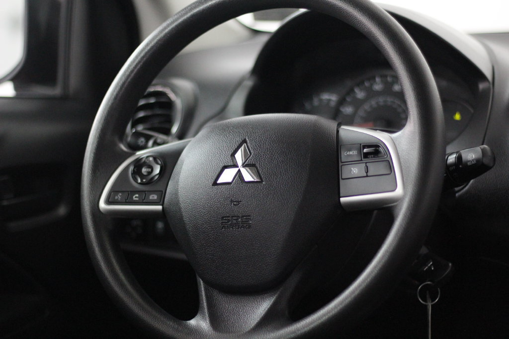 Used 2024 Mitsubishi Mirage ES FWD image 11
