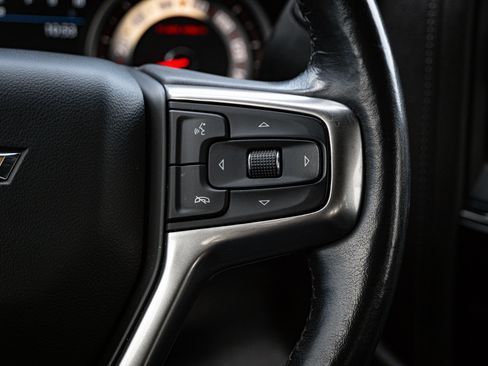 Used 2020 Chevrolet Silverado 2500 LTZ w/ LTZ Premium Package image 19