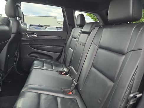 Used 2021 Jeep Grand Cherokee Limited AWD/4WD image 23