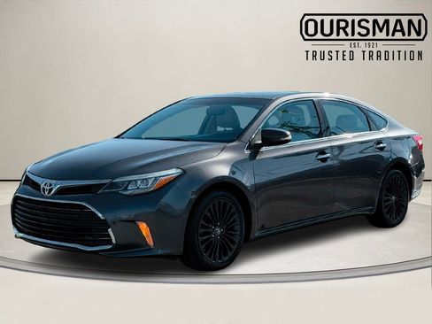 Used 2016 Toyota Avalon Touring image 2