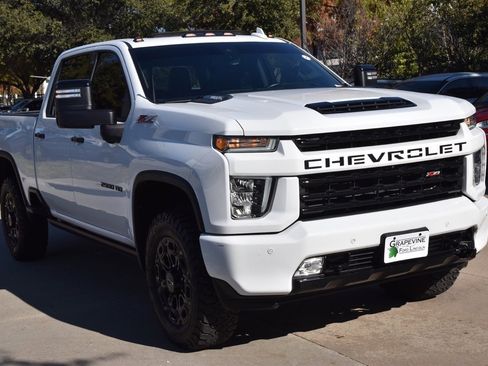 Used 2022 Chevrolet Silverado 2500 LTZ w/ LTZ Plus Package image 4