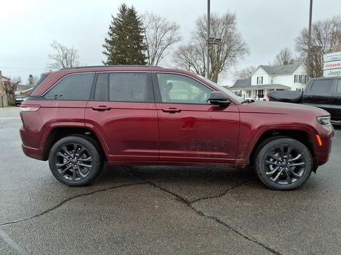 New 2026 Jeep Grand Cherokee Limited AWD/4WD image 8