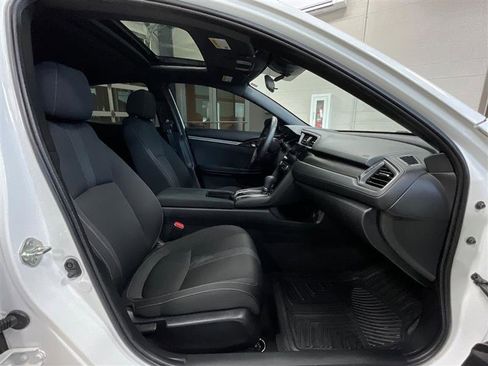 Used 2019 Honda Civic EX image 30