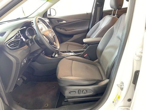 Used 2023 Buick Encore GX Select w/ Sport Touring Package image 24