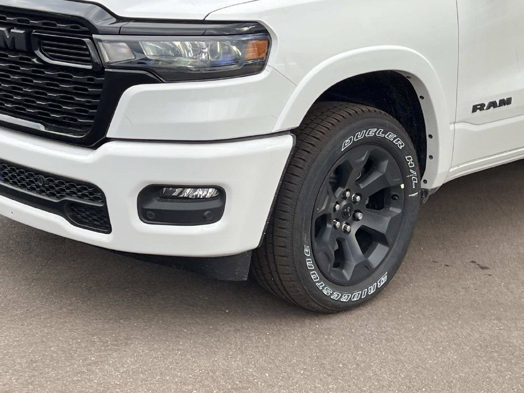 Used 2026 RAM 1500 Big Horn AWD/4WD image 10