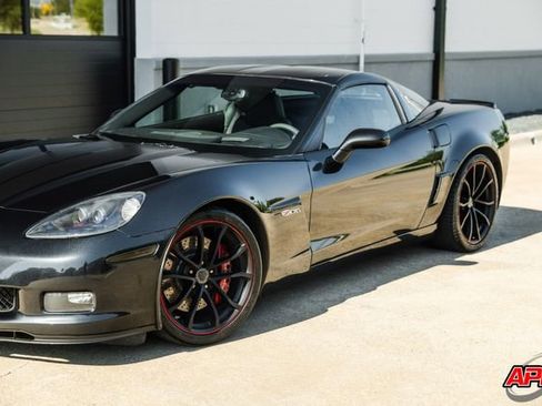 Used 2012 Chevrolet Corvette Z06 w/ 3LZ Preferred Equipment Group image 37